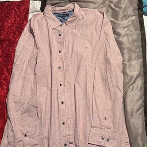 Tommy Hilfiger Men’s Pink Button-Up Long-Sleeve Shirt